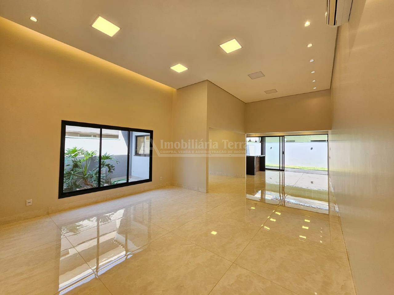 Casa com 4 quartos no Ecoville II em Dourados/MS — foto 4