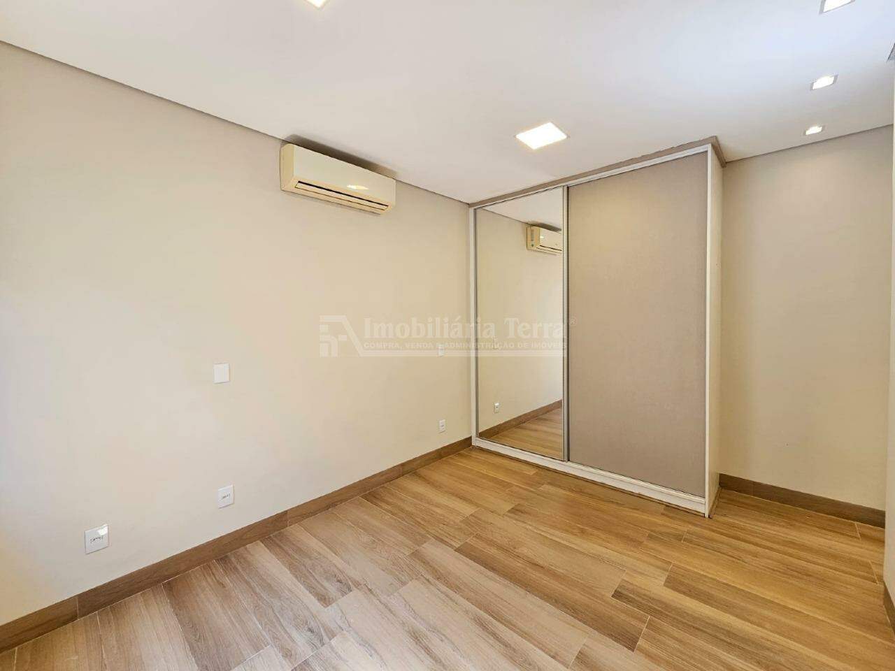 Casa com 4 quartos no Ecoville II em Dourados/MS — foto 9