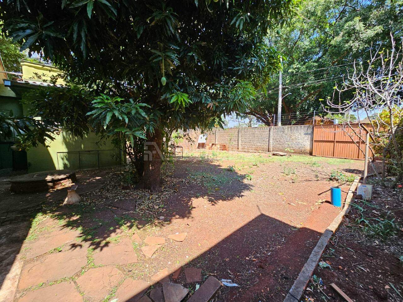 Terreno/Lote com 4 quartos no Centro em Dourados/MS — foto 4