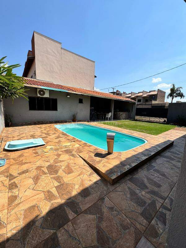 Casa com 4 quartos no Parque Alvorada em Dourados/MS — foto 15