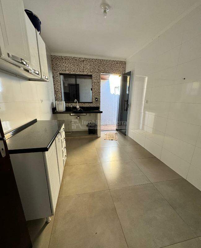 Casa com 4 quartos no Parque Alvorada em Dourados/MS — foto 6