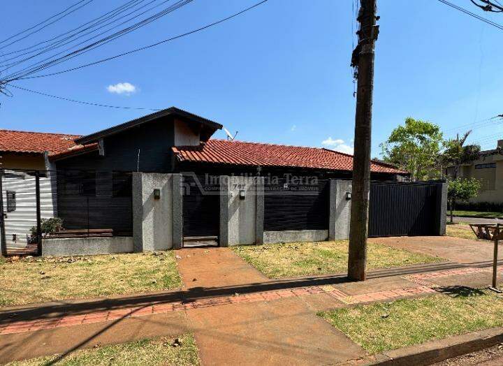 Casa com 4 quartos no Parque Alvorada em Dourados/MS — foto 1