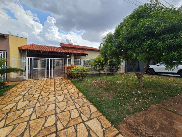 Casa com 2 quartos no Parque do Lago I em Dourados/MS — foto 2